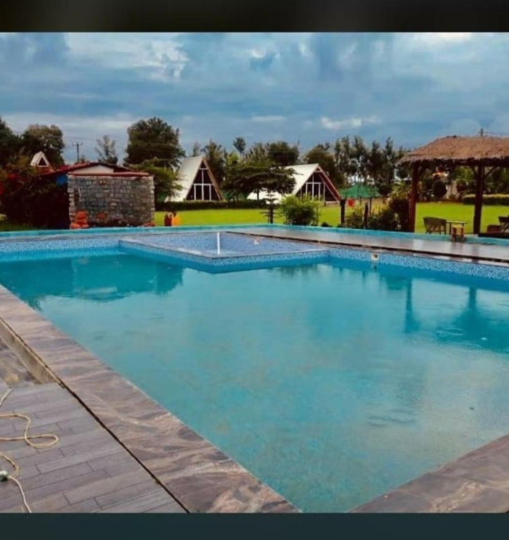 Dejavoo Hotel Gādigarpālya Bagian luar foto